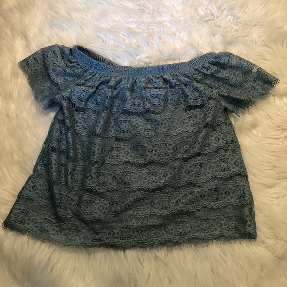 Lily White Women’s Size Small Off Shoulder Blouse - Picture 3 of 12